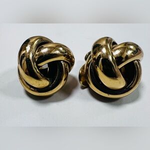 Monet Gold-tone Clip Earrings Vintage Forget Me Knot